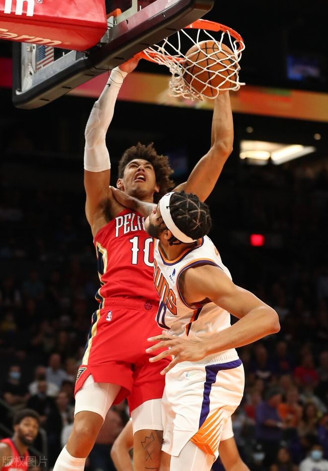 AYX爱游戏中国-逆转之夜！太阳最后时刻连续得分取胜，最新来源认为这么.-AYX爱游戏中国